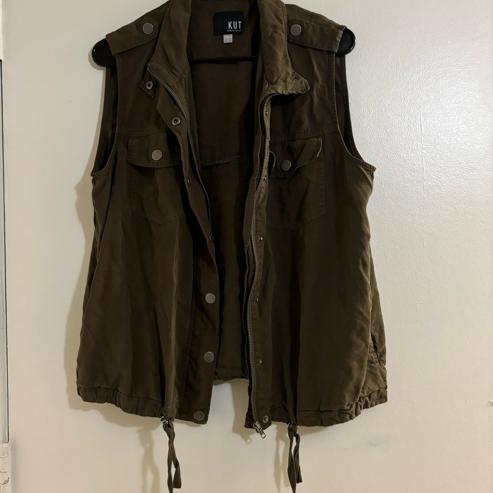 Kut from the Kloth Vest